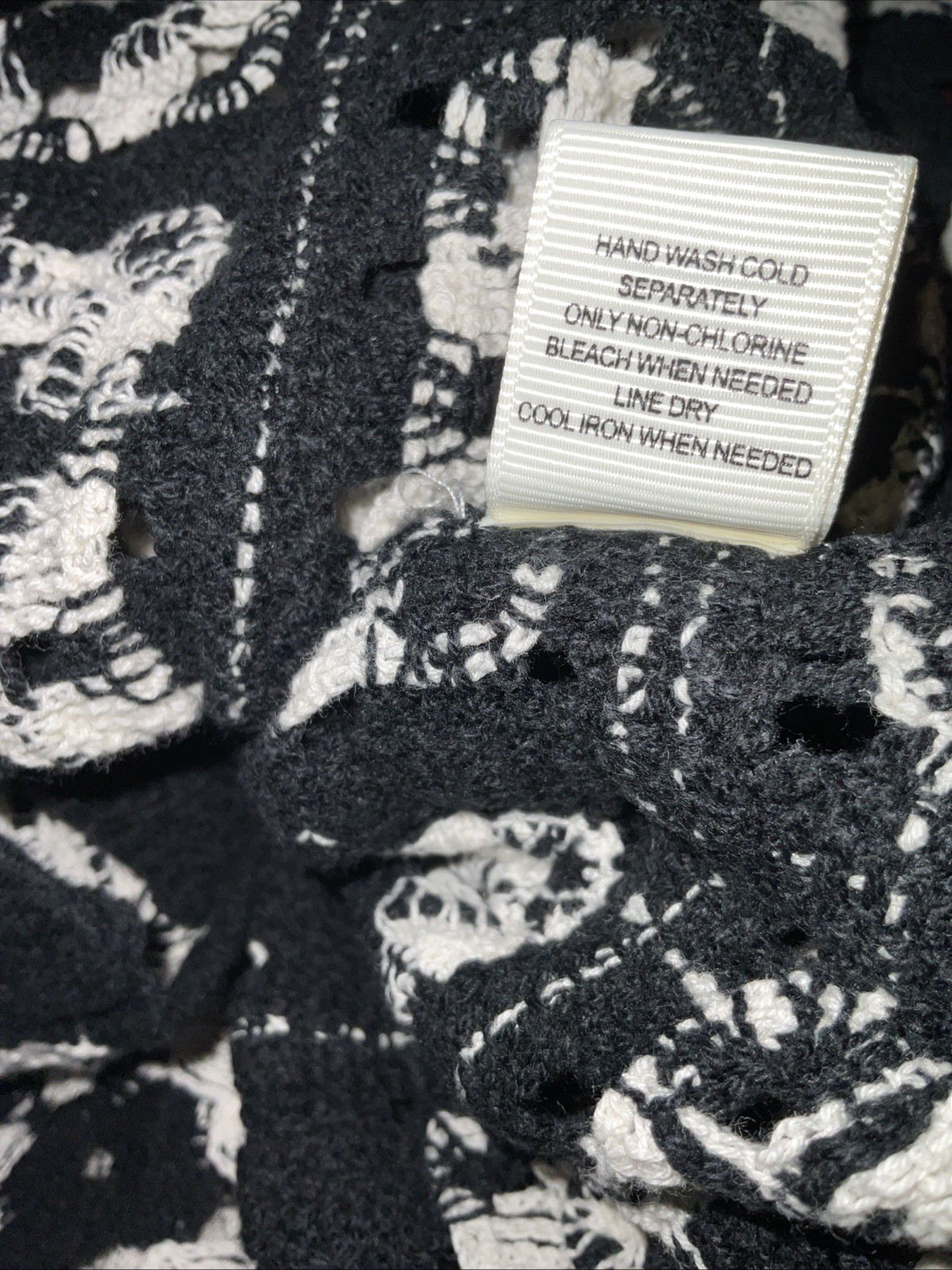 MORSECODE CROCHET OPEN LOOSE KNIT SQUARE PATCHWORK BLACK BUTTON SHIRT L NWT