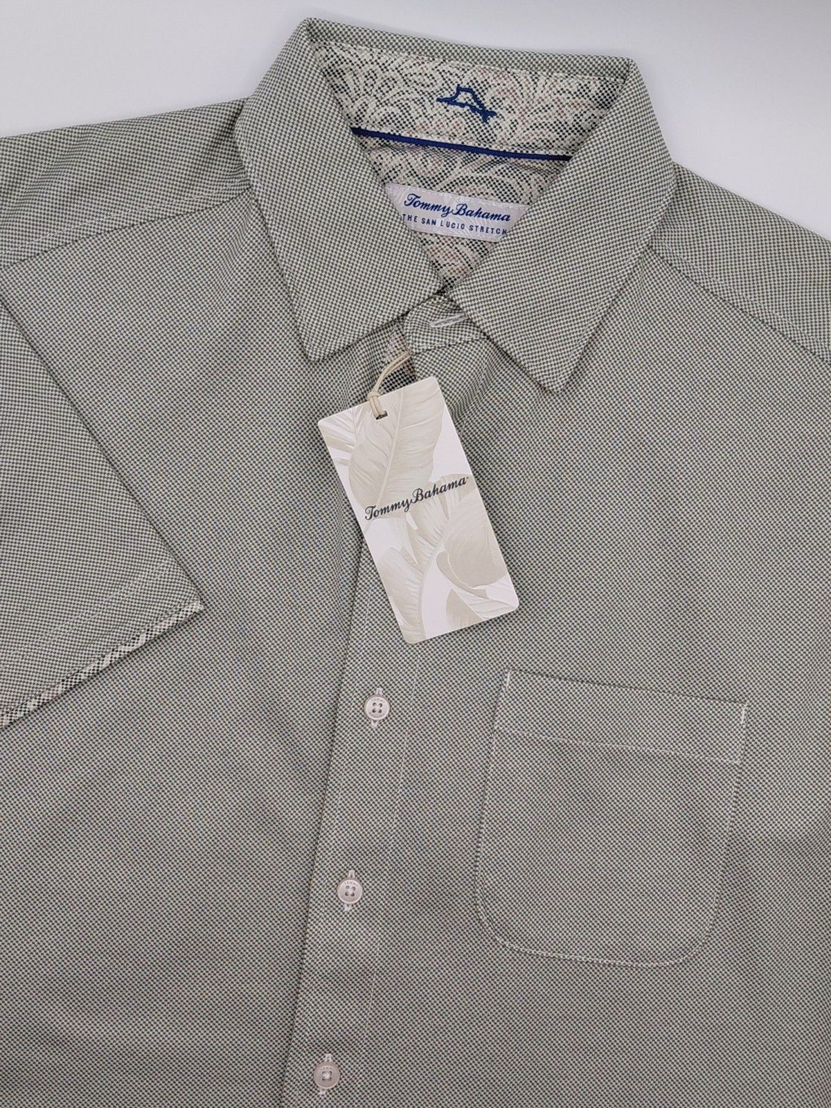 NEW Tommy Bahama The San Lucio Soiree Happy Hour Short Sleeve Shirt Men’s Small