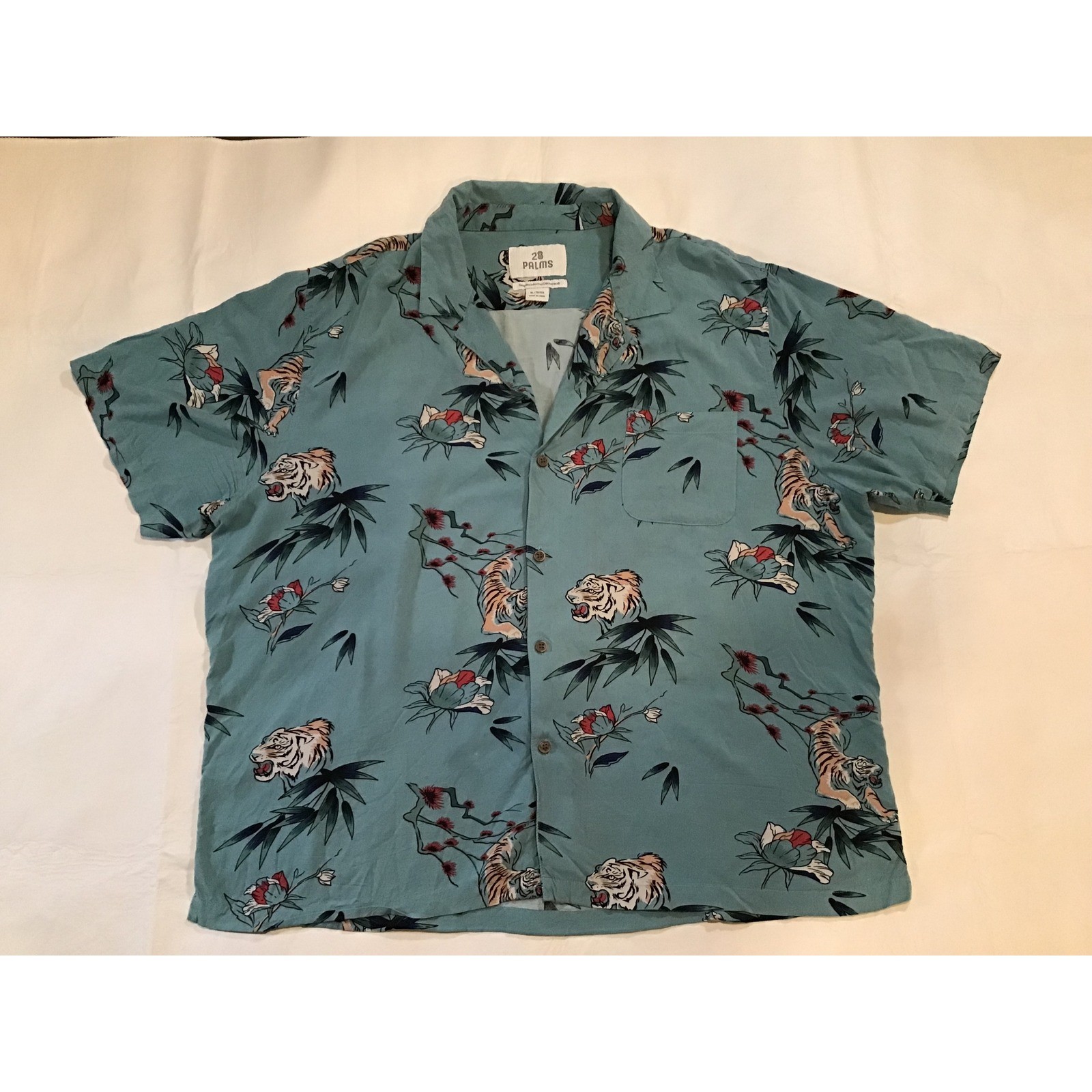 28 Palms Mens Hawaiian Shirt XL Teal Tiger Bamboo Lotus Print Crop Button Down