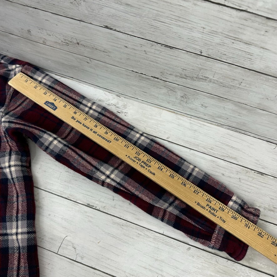 American Eagle Mens Medium Flannel Button Down Shirt Heavy Purple Plaid