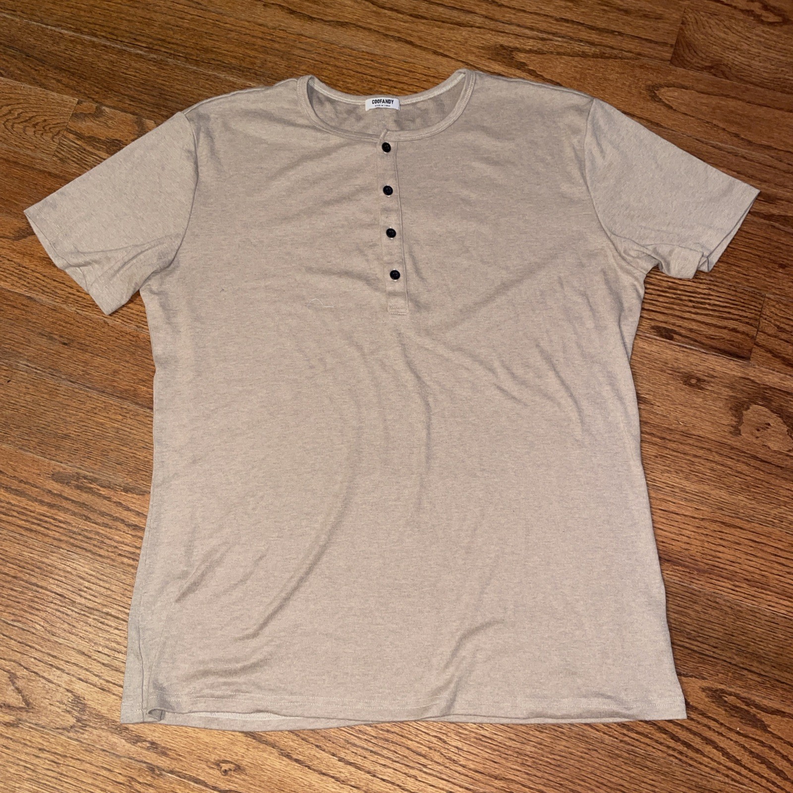 COOFANDY Men’s Henley Shirt Short Sleeve Tan Khaki Large Casual Beach EUC #R2