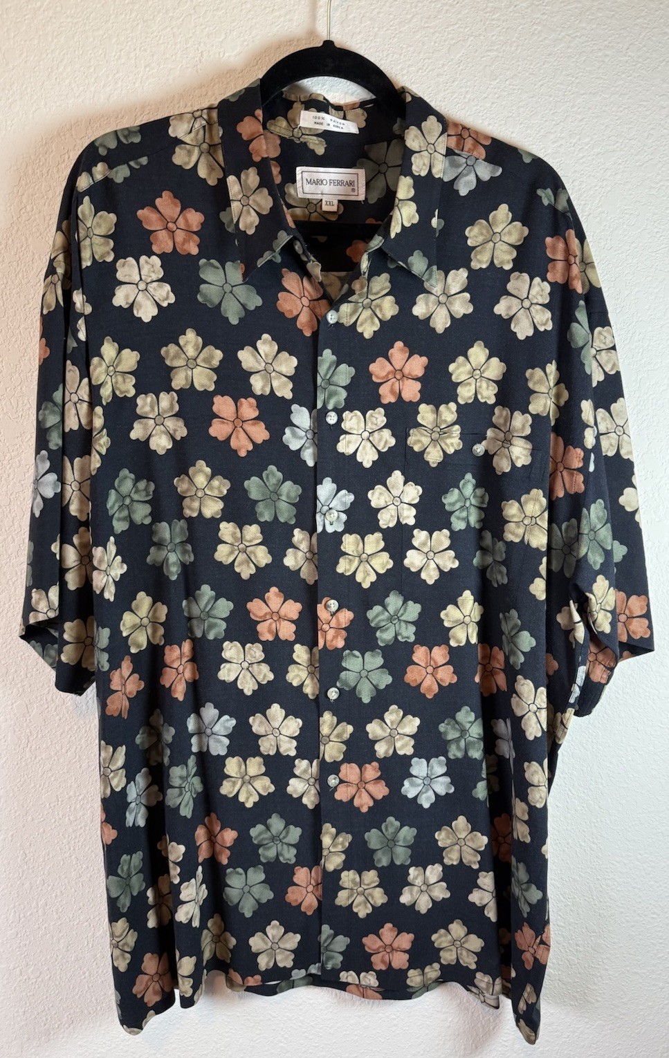 Mario Ferrari Mens XXL Floral Rayon Button Front Shirt Made in Korea Vintage
