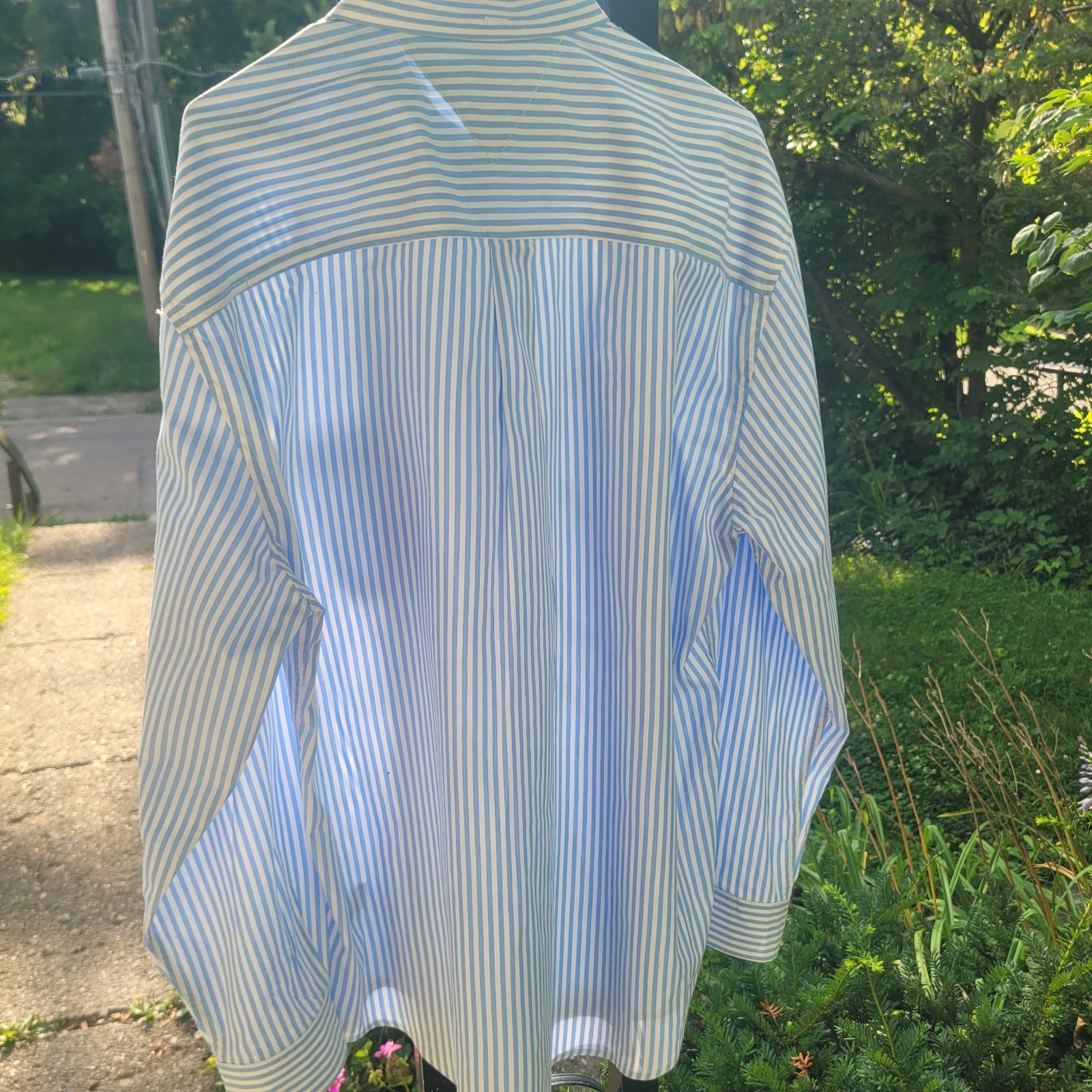 Tommy Hilfiger Men XL Embroidered Flag Blue Stripe Button Down Shirt Coastal Y2K
