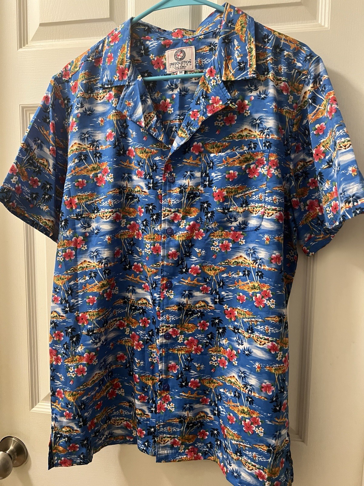 One Resolution Clothing Men’s Medium Hawaiian Button Shirt Tropical