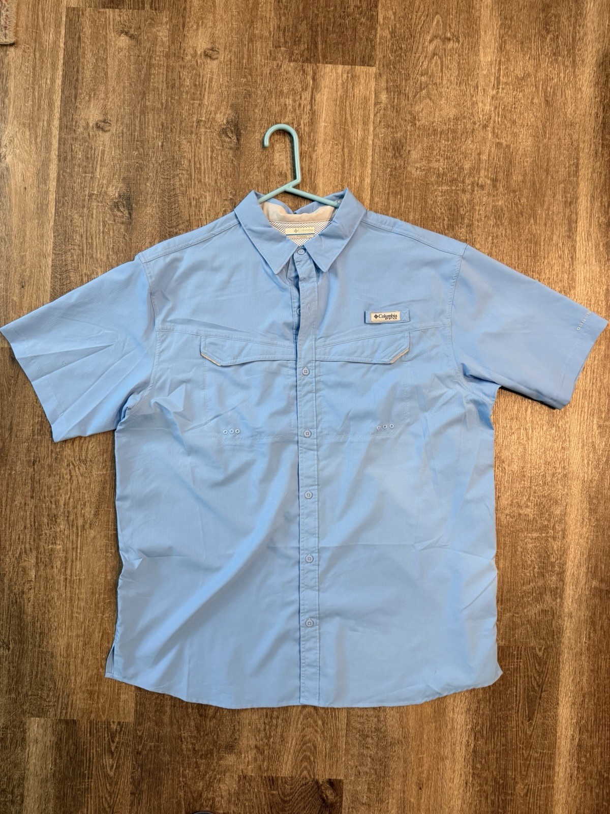 Columbia PFG Men’s XL Blue Solid Short Sleeve Button-Up Shirt w/ Pockets