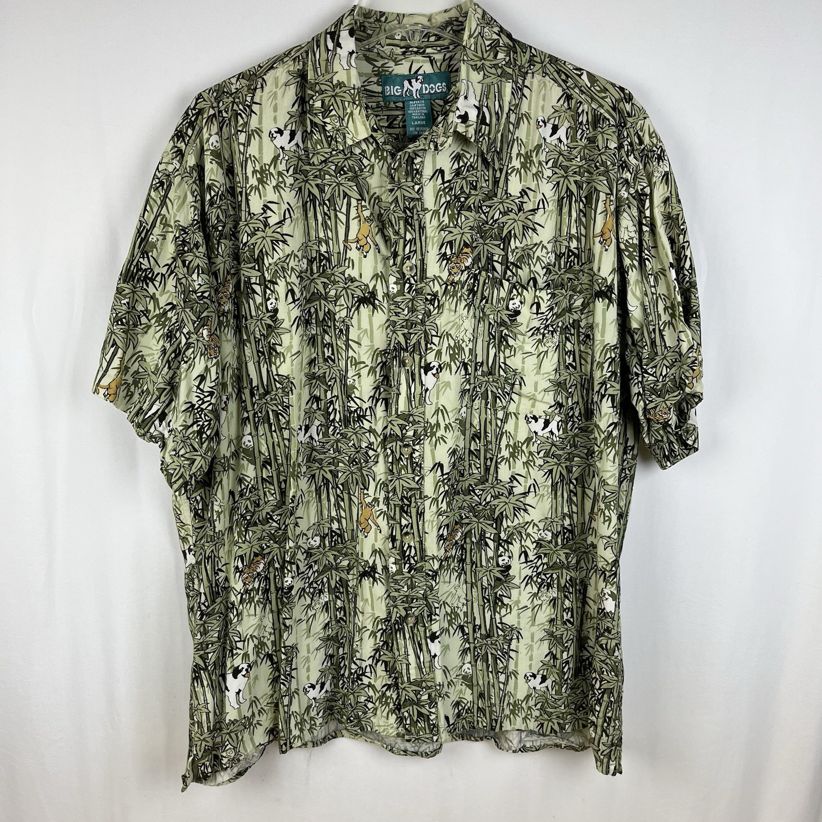 Big Dogs Hawaiian Rayon Button Up Shirt Mens Large Bamboo Trees Animals
