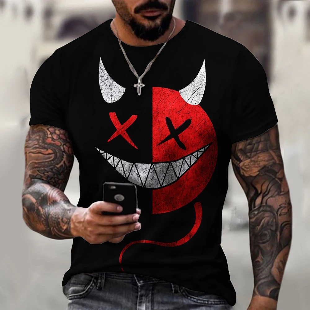Streetwear style black men’s tiger pattern crew neck printed T-shirt