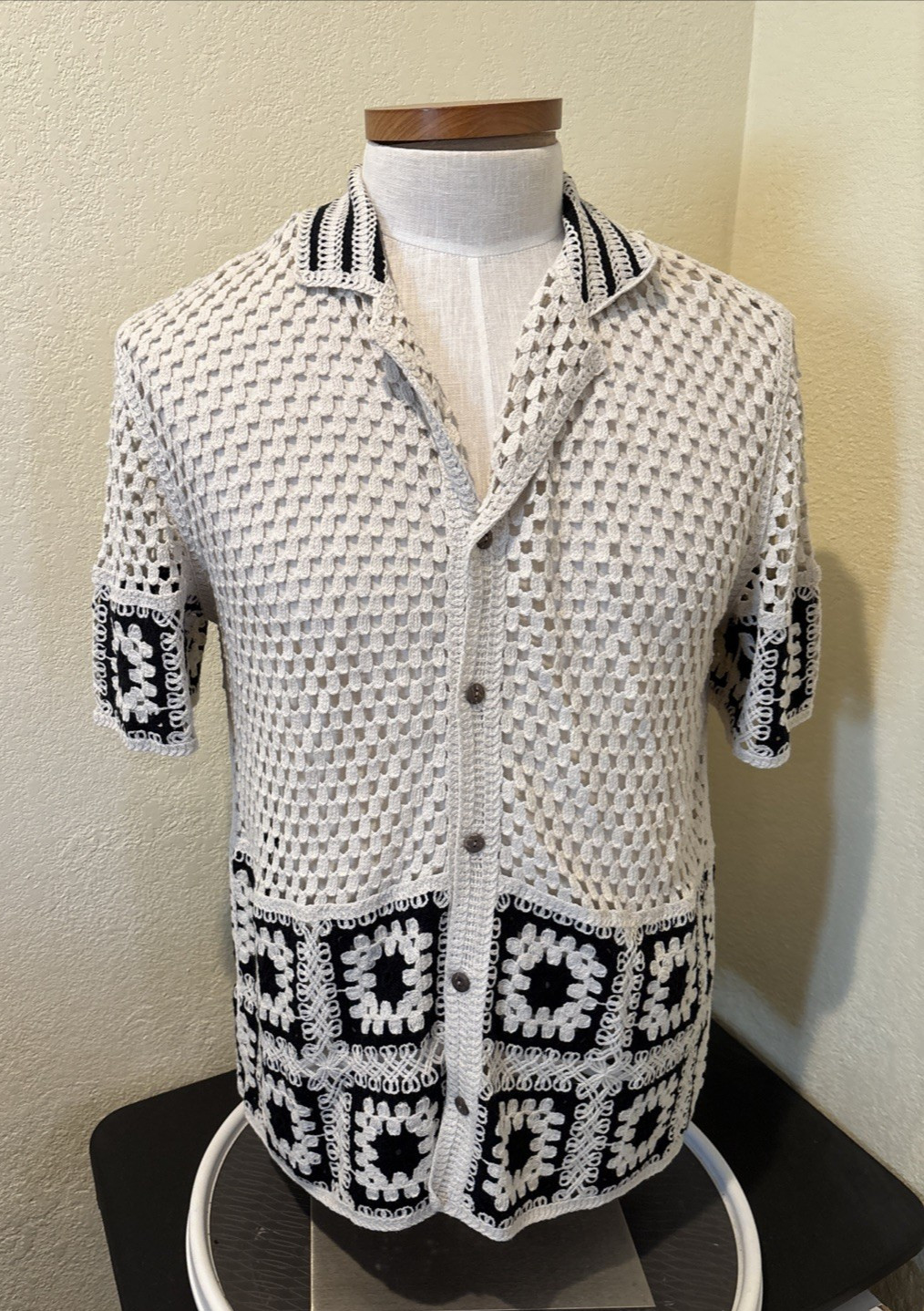 MORSECODE Mens Shirt Open Crochet Knit Top Cream Black Granny Square Camp Sz M