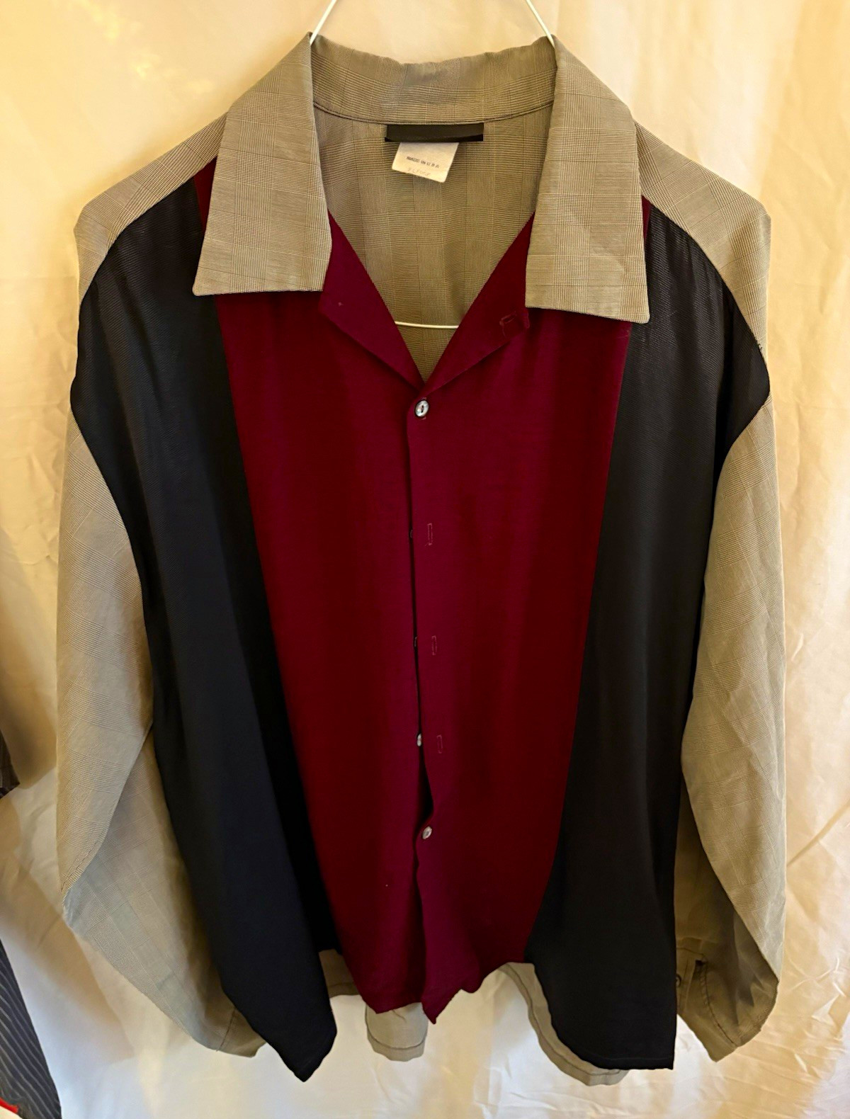 MIZUHO CLOTHING CO. Men’s XL Colorblock Button-Up Gray Burgundy Black