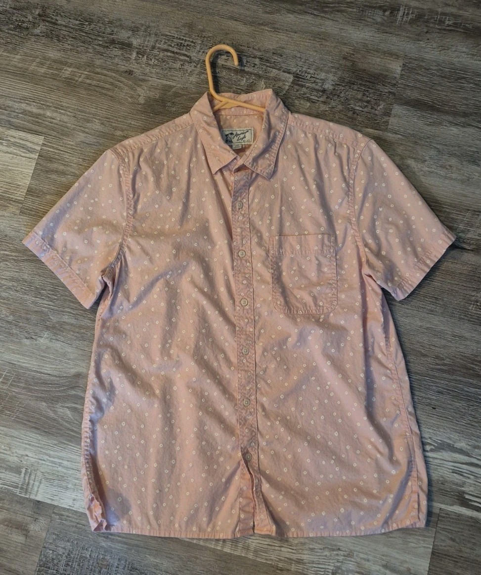 American Eagle Men’s Pink Patterned Casual Vacation Button Down Shirt Size L