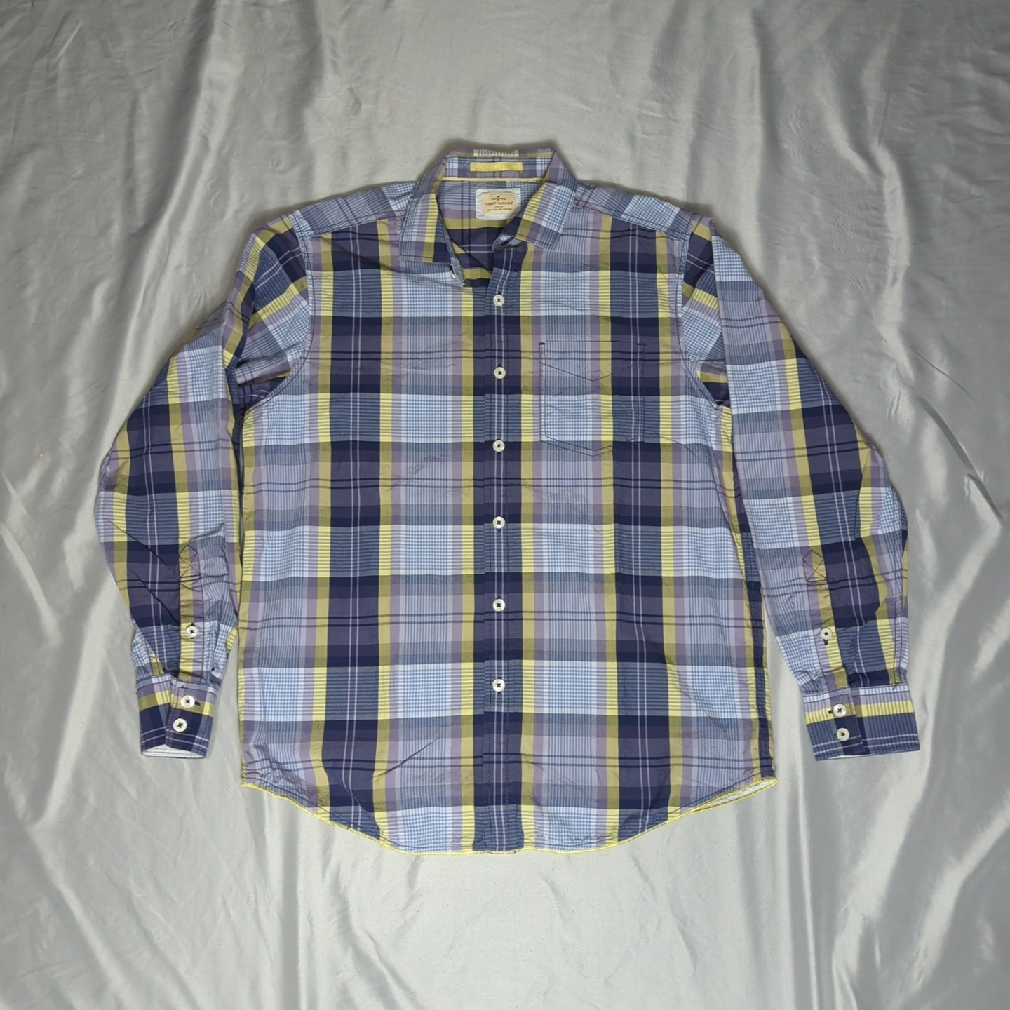 Tommy Bahama Button Down Shirt Mens M Blue Green Plaid 100% Cotton