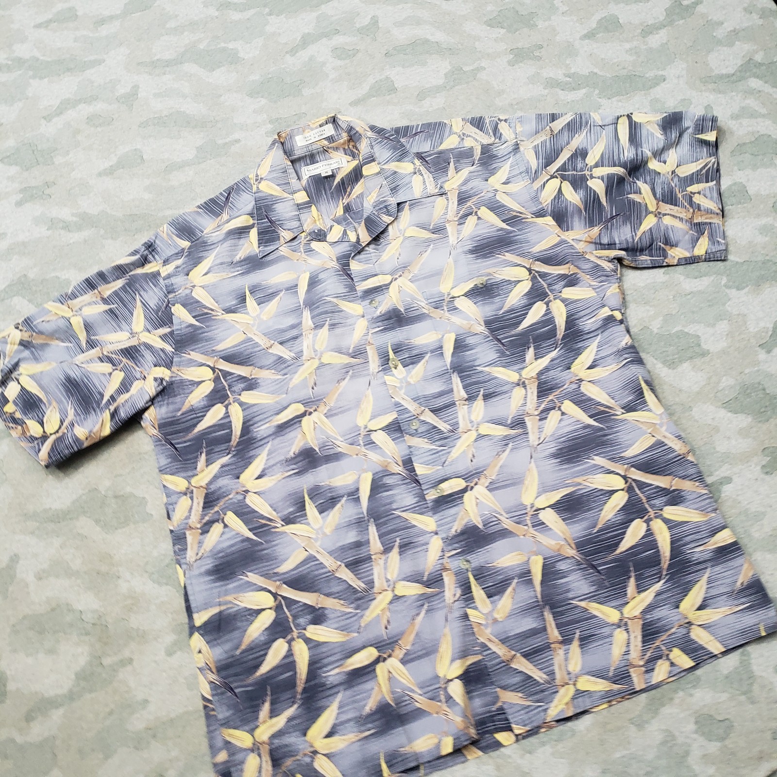 Vintage Mario Ferrari Shirt Mens Medium Blue Short Sleeve Button Bamboo Pring
