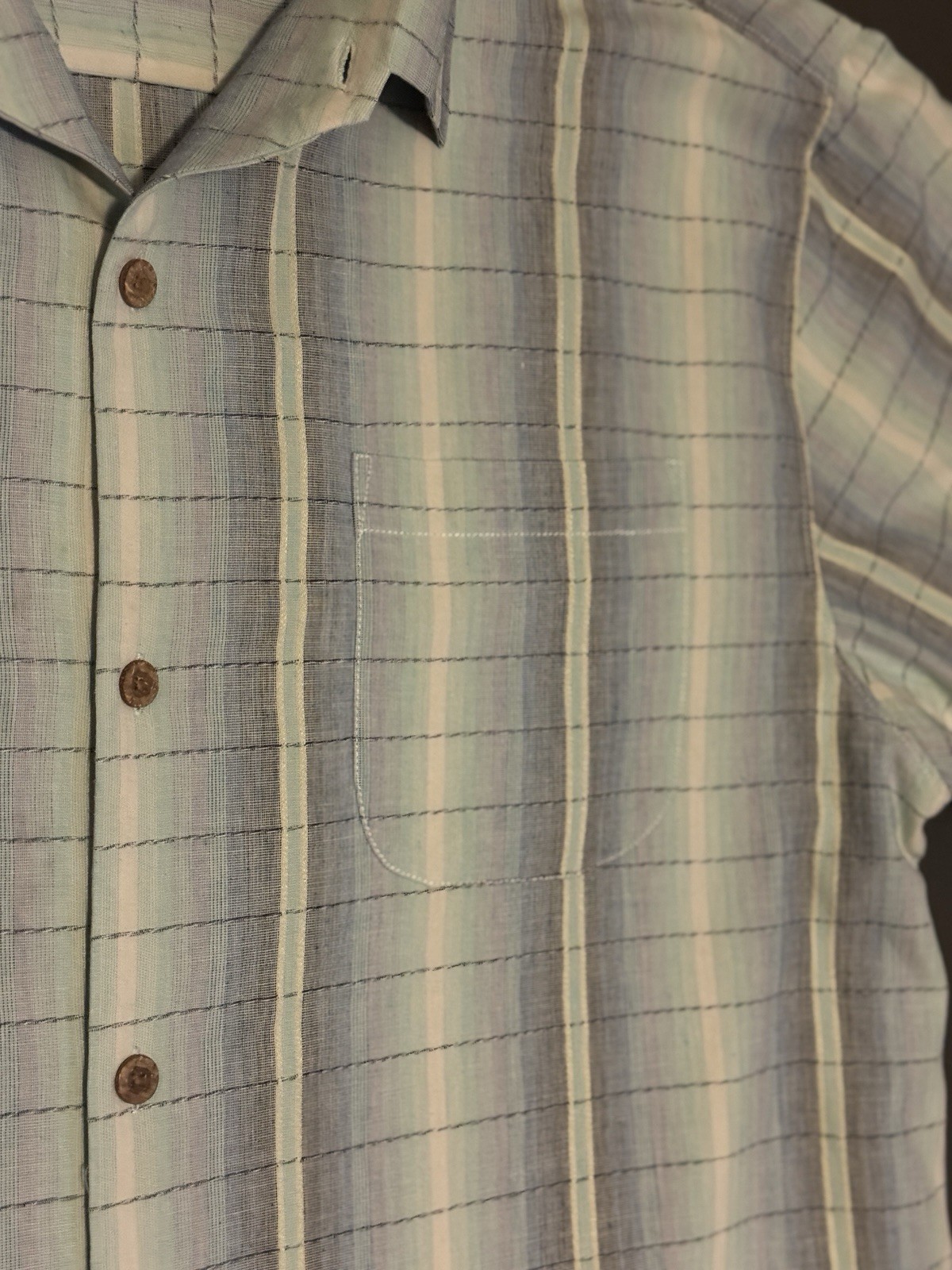 Tommy Bahama Men’s Silk Hawaiian Button Up Shirt Size XL Many Shades of Blue