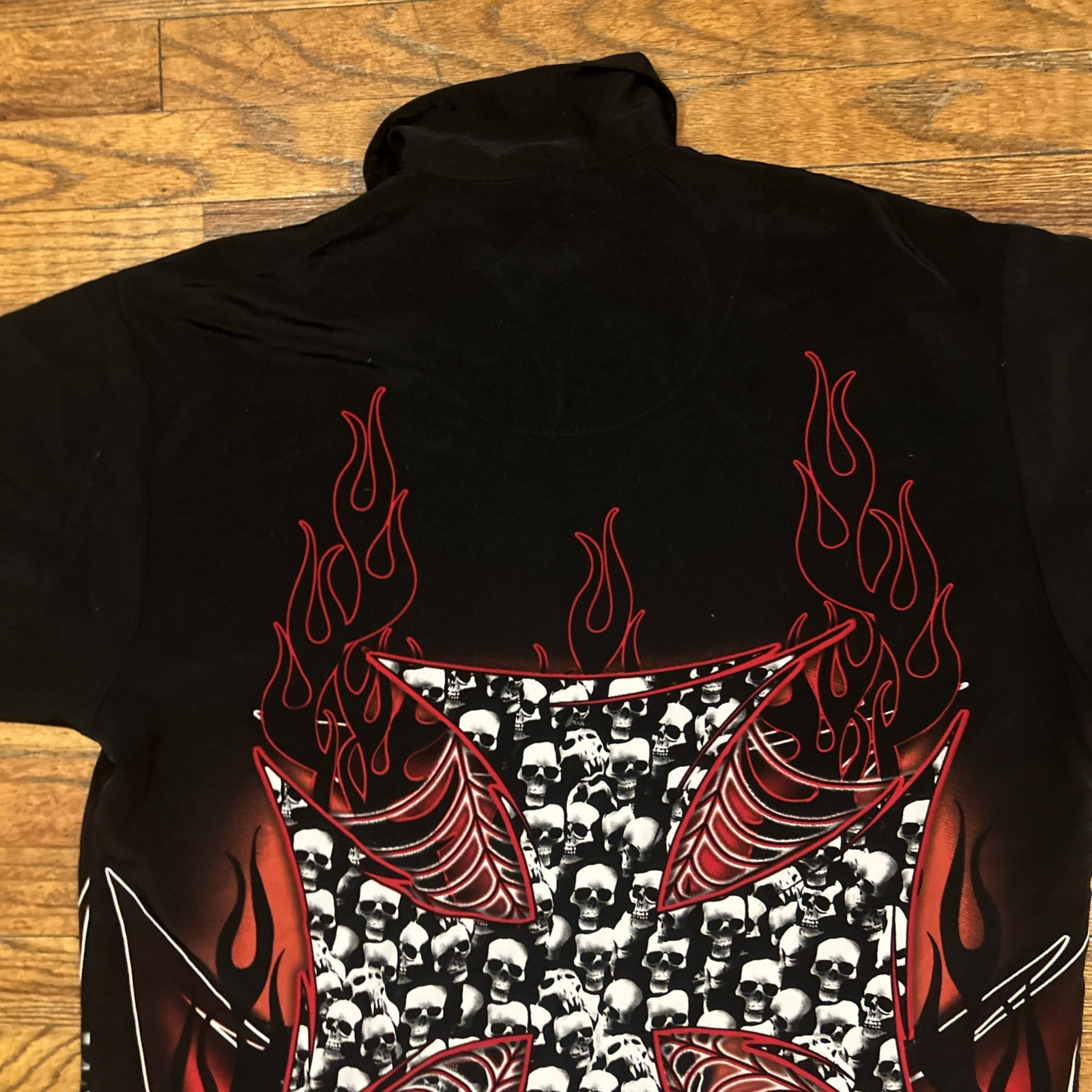 Vintage Dragonfly Clothing Metal Skull Print Shirt Size XL Button Down Y2K