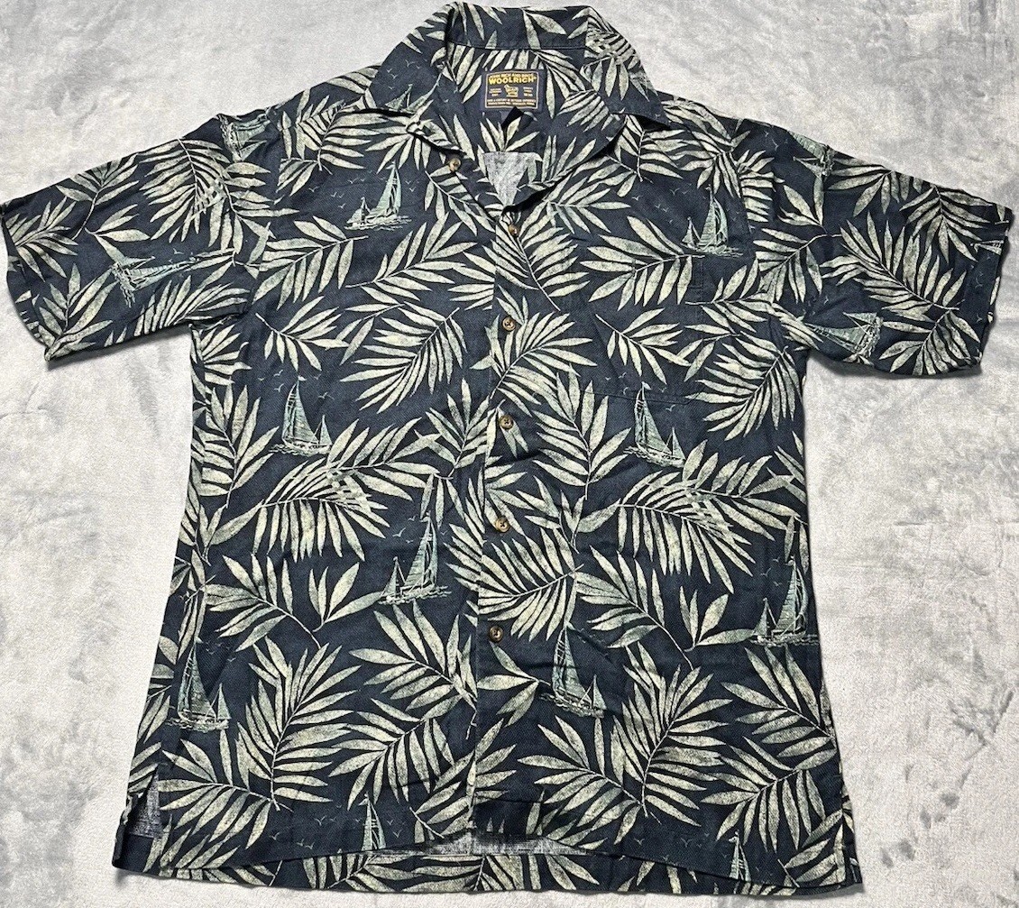 VTG WOOLRICH Men’s Shirt M Green Floral Camp Aloha Hawaiian Dad Beach Vacation