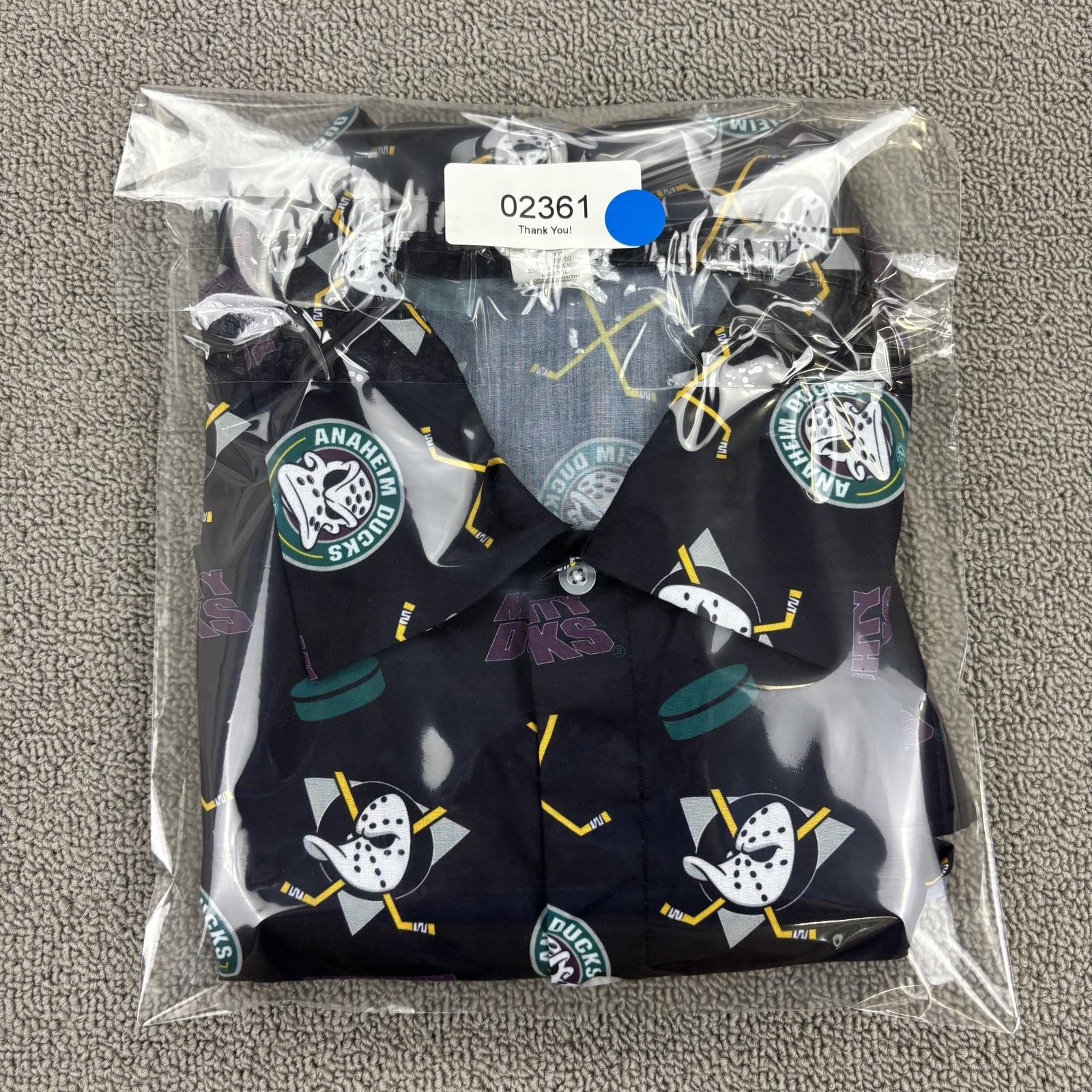 Anaheim Mighty Ducks Shirt Mens Large Black Unbranded Short Sleeve Button Up NHL