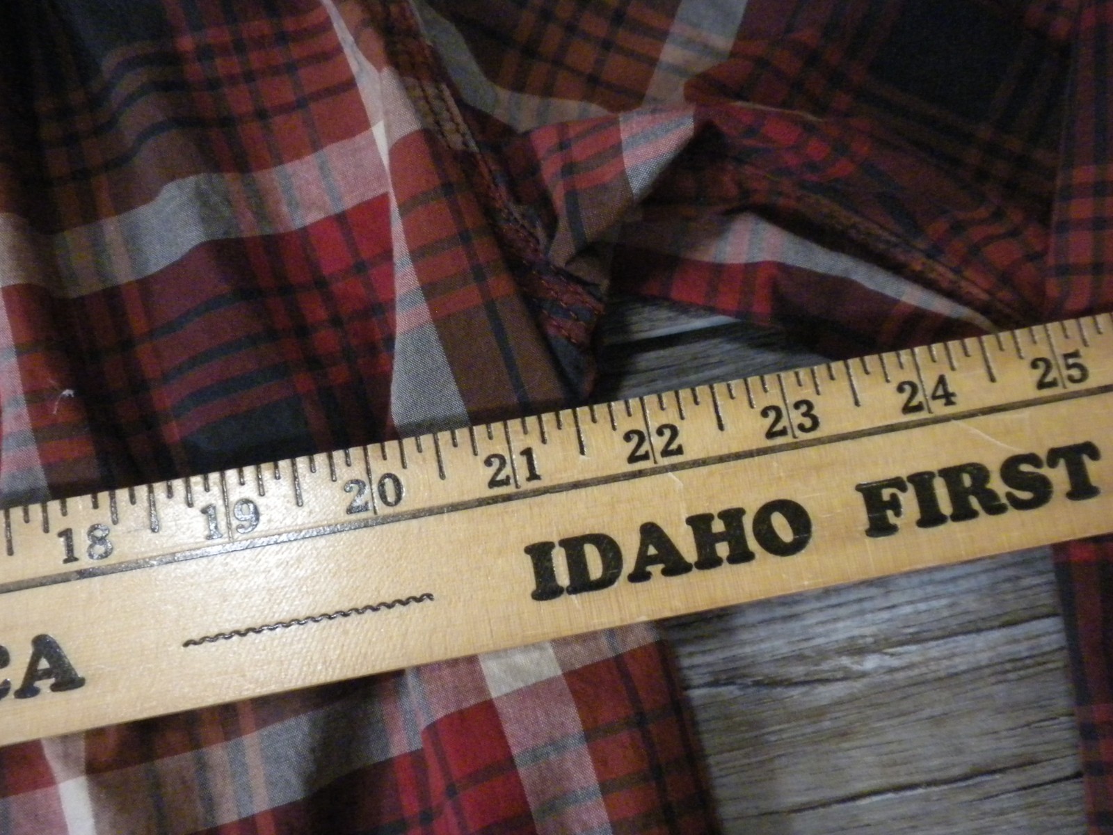 Carhartt Shirt Mens L Red Black Plaid Rugged Flex Relaxed Lightweight Workwear