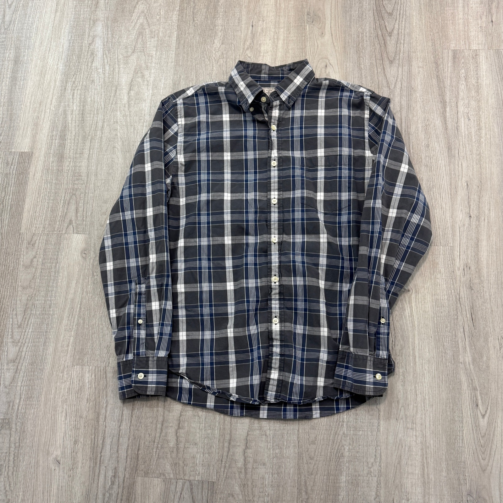 J Crew Shirt Men Medium Blue Gray Plaid Check Quality Woven Shirt Tartan Button