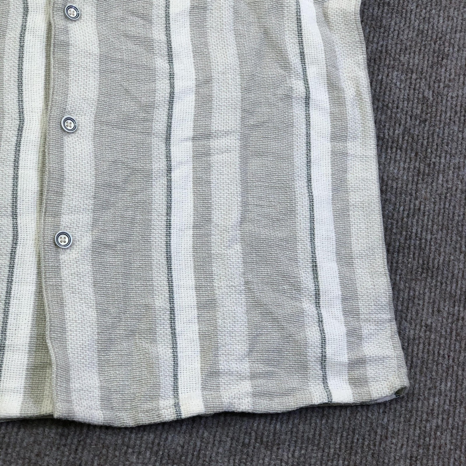 Pearl Global Shirt Mens Medium Gray Stripe Short Sleeve Button Up Woven Casual