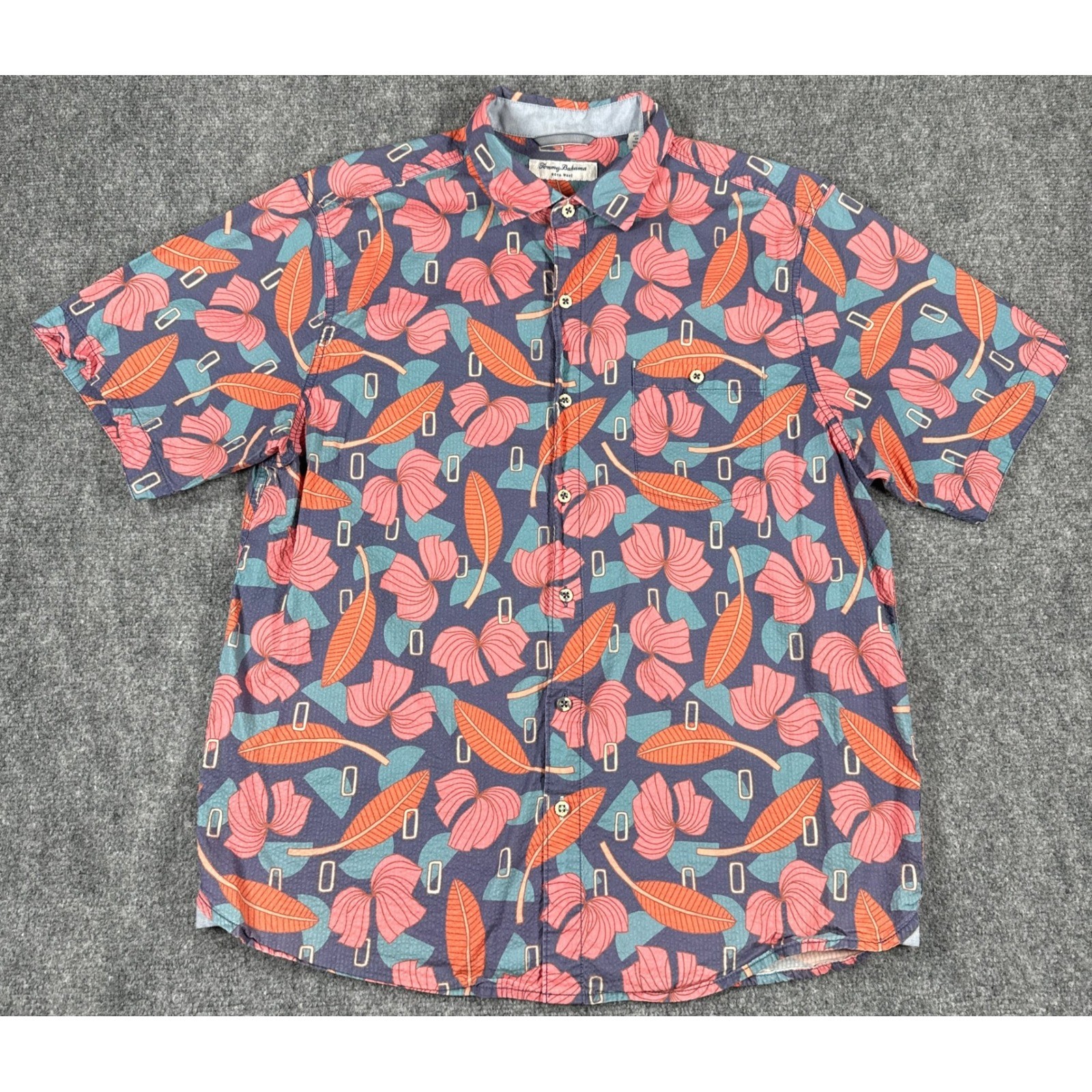 Tommy Bahama Nova Wave Artist Series 2024 Mens Large Blue Tropical Leaf Shirt
