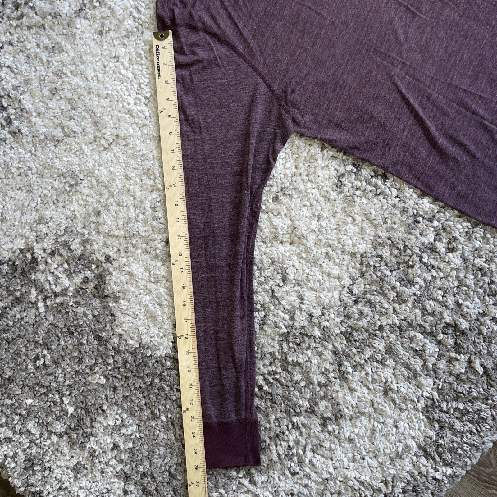 Civilianaire Knitwear Henley Purple Crew Neck T Shirt Mens MED Long Sleeve USA