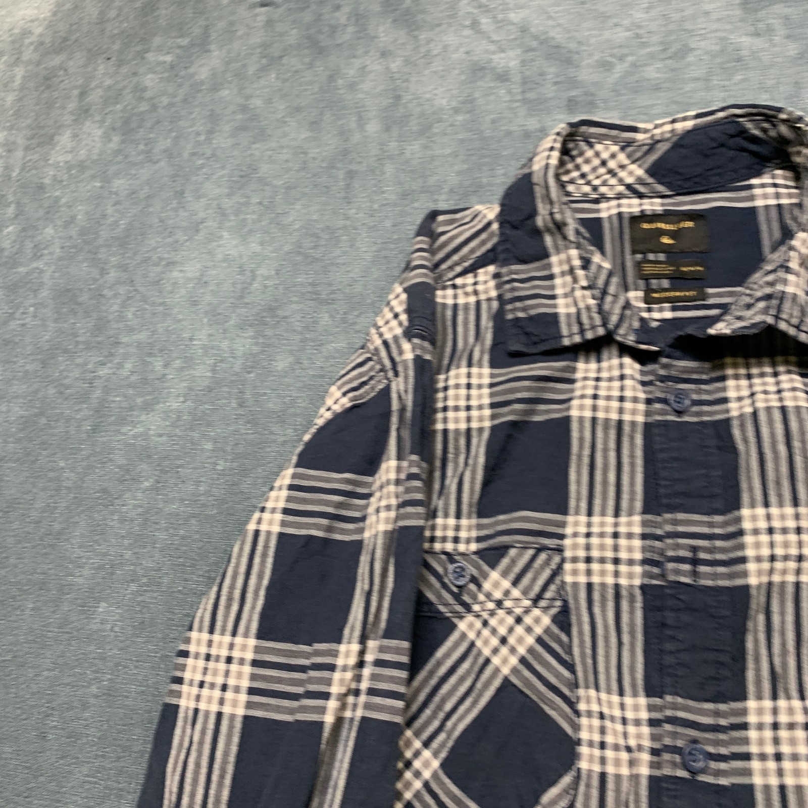 Quiksilver Shirt Mens Medium Blue White Plaid Cotton Modern Fit Slit Button Up