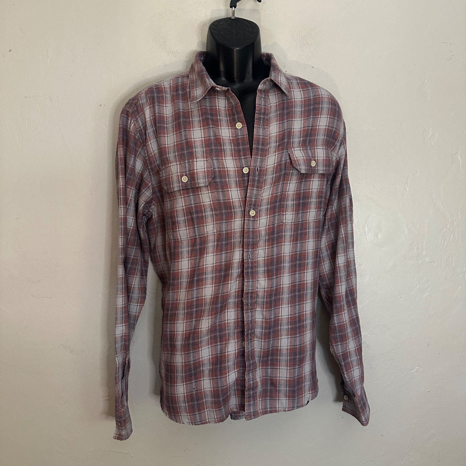 Lucky Brand Plaid Long Sleeve Shirt Large Gently worn 65% polyester/35% cotton