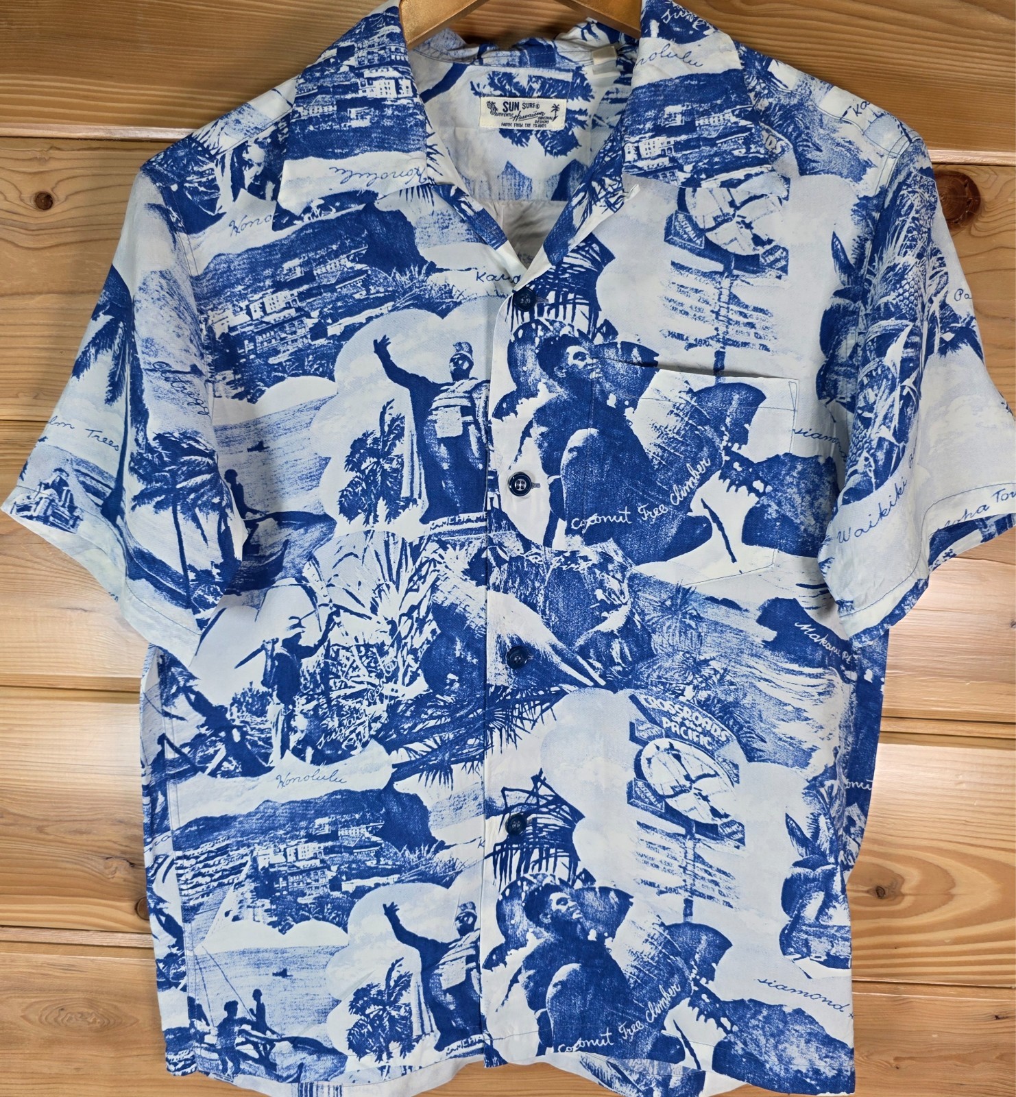 Sun Surf Hawaiian Shirt Men Small Crossroads Pacific Japan Toyo Enterprise Rayon