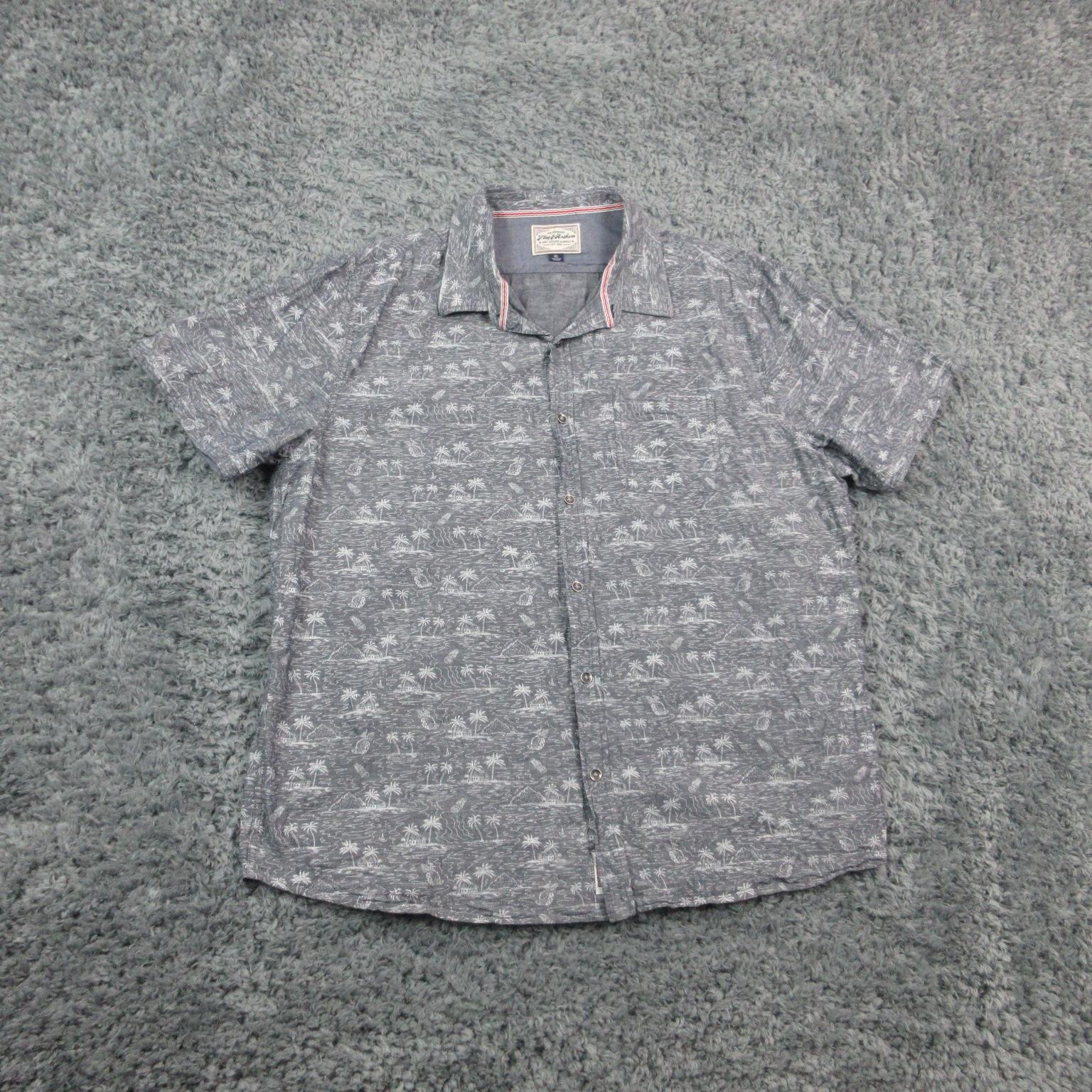 Flag & Anthem Shirt Mens XL Gray White Palm Tree Print Button Up Short Sleeve