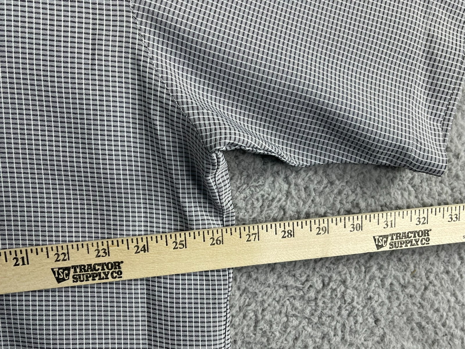 Bassiri Uomo shirt adult XL gray white button up short sleeve slit geometric