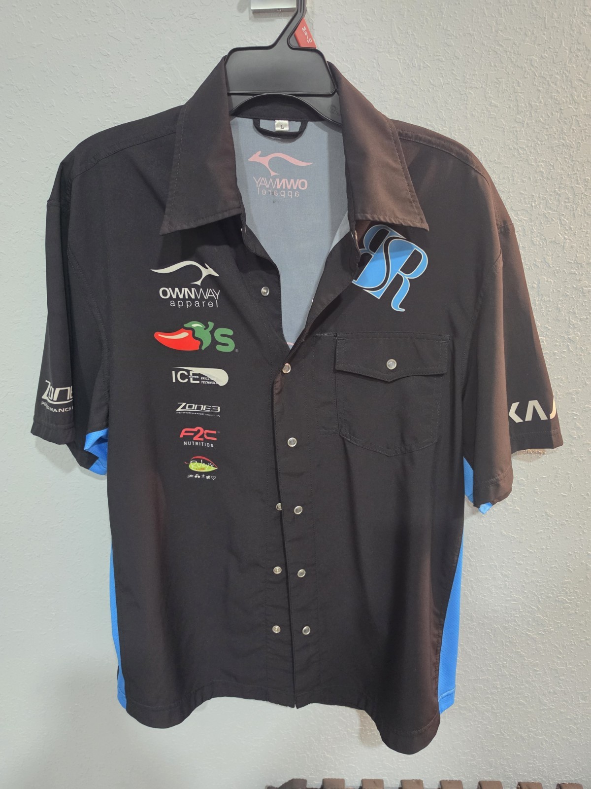 Ownway Apparel Big Sexy Racing Men’s Short Sleeve Button-Up Shirt Black/Blue