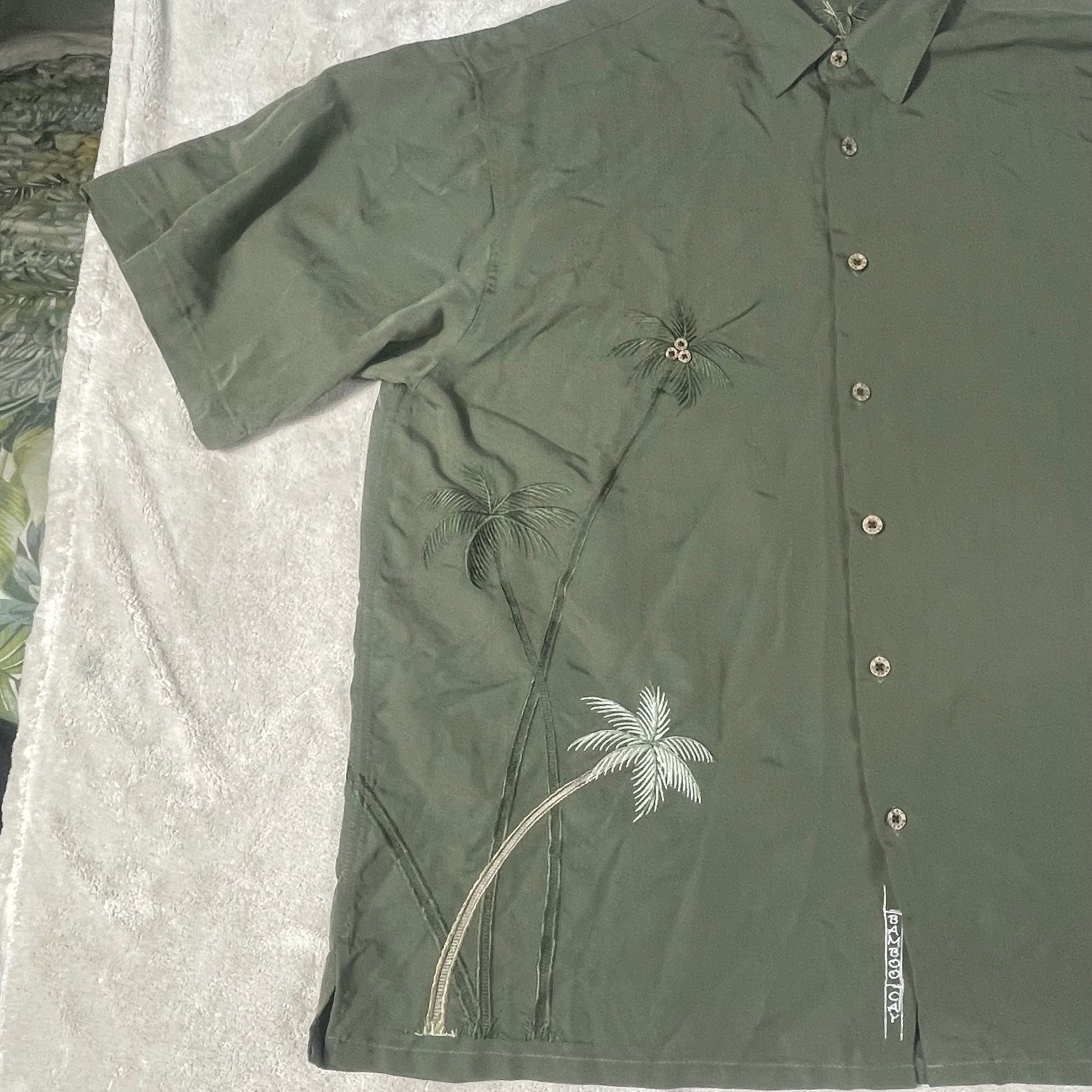 Bamboo Cay Mens XL Green Palm Tree Embroidered Modal Blend Camp Shirt Olive
