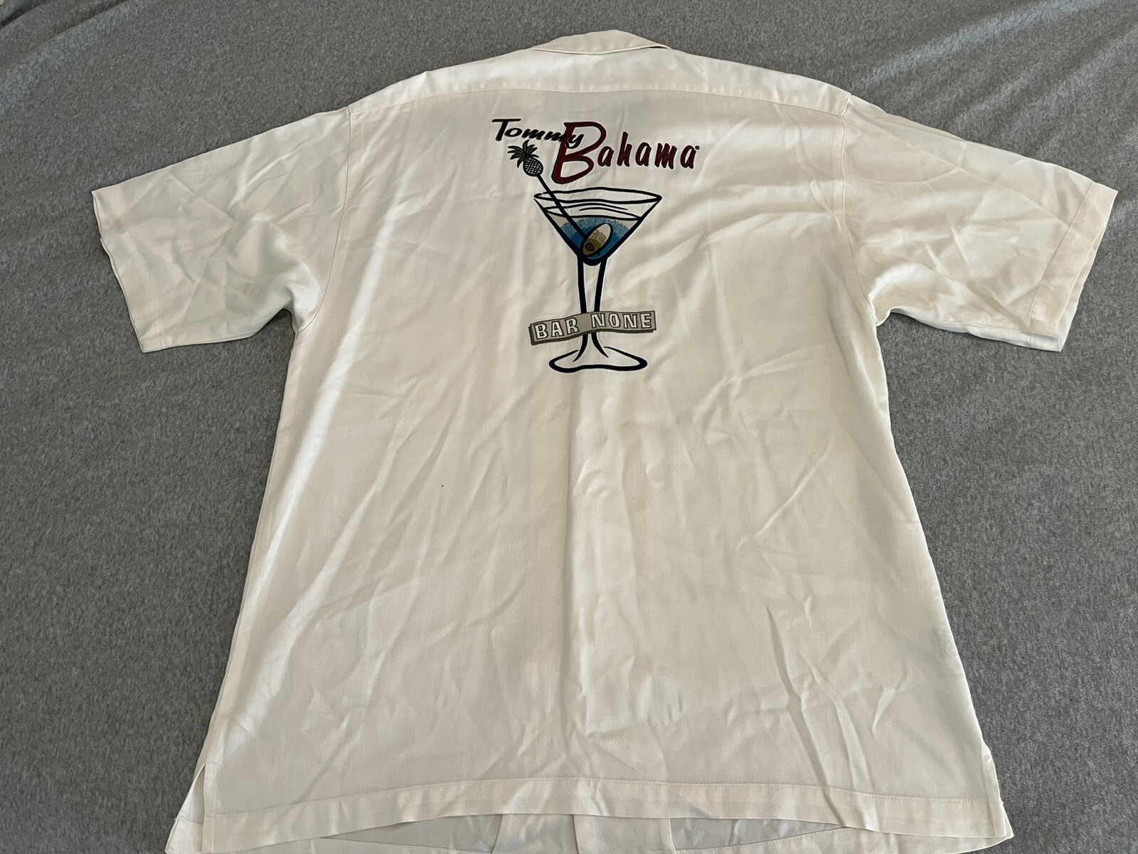 Tommy Bahama Rayon Embroidered Shirt Bar None Martini Mens Large