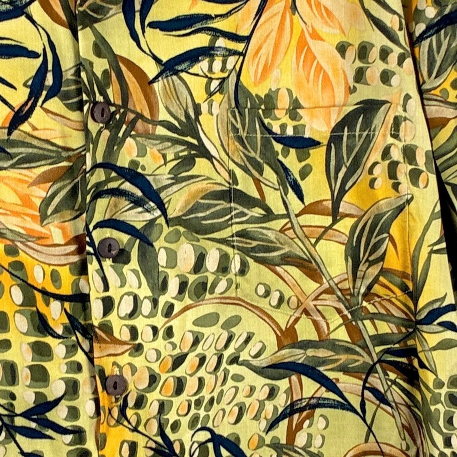 VTG Hilo Hattie Hawaiian Shirt Men L Yellow Green Leaf AOP Rayon Camp Aloha USA