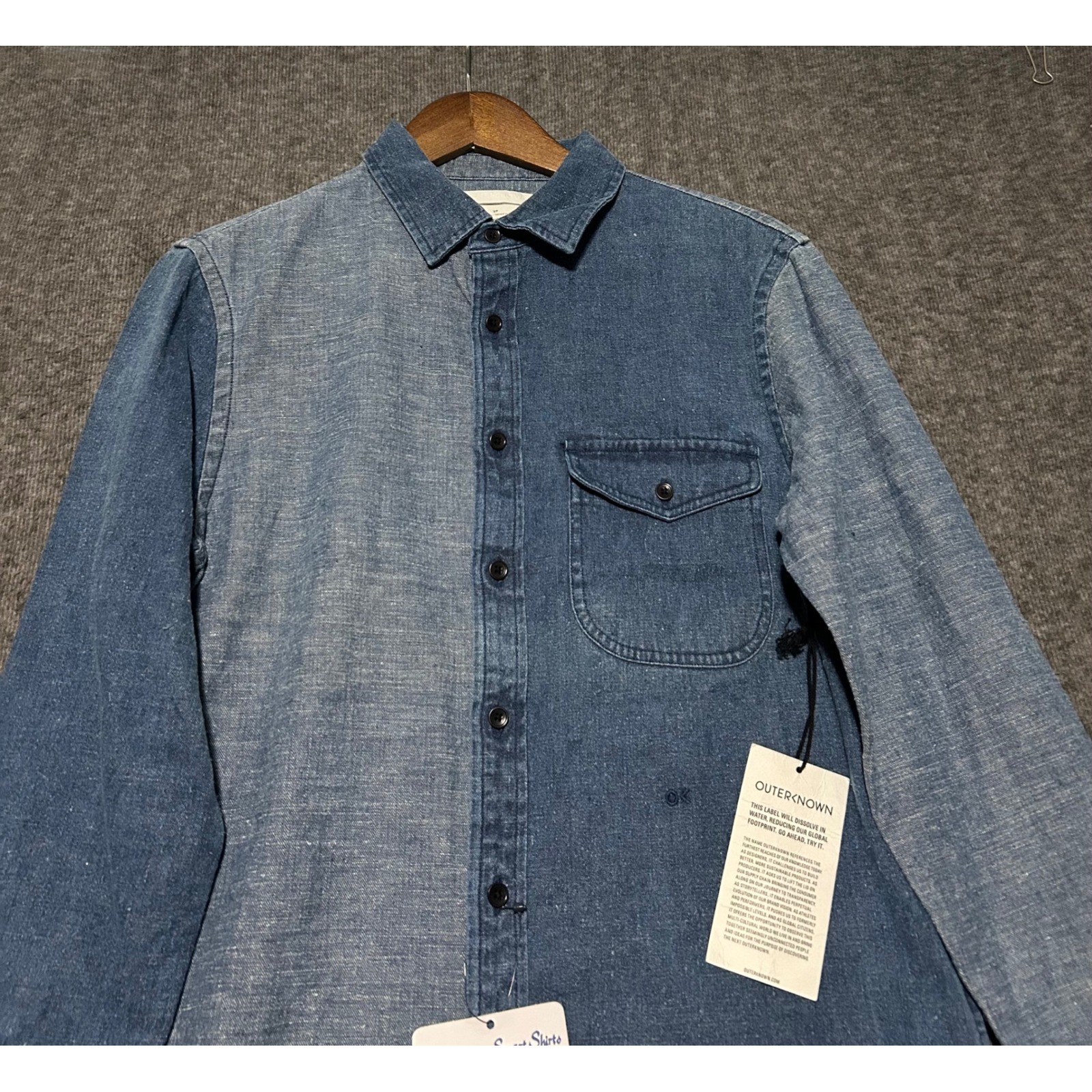 Outerknown Organic cotton hemp blend Button up shirt long sleeve small pocket