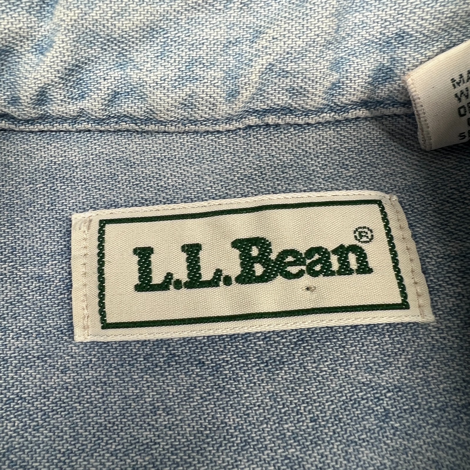 Vintage 80’s LL Bean Shirt Mens XL Faded Blue Denim Long Sleeve Made Canada