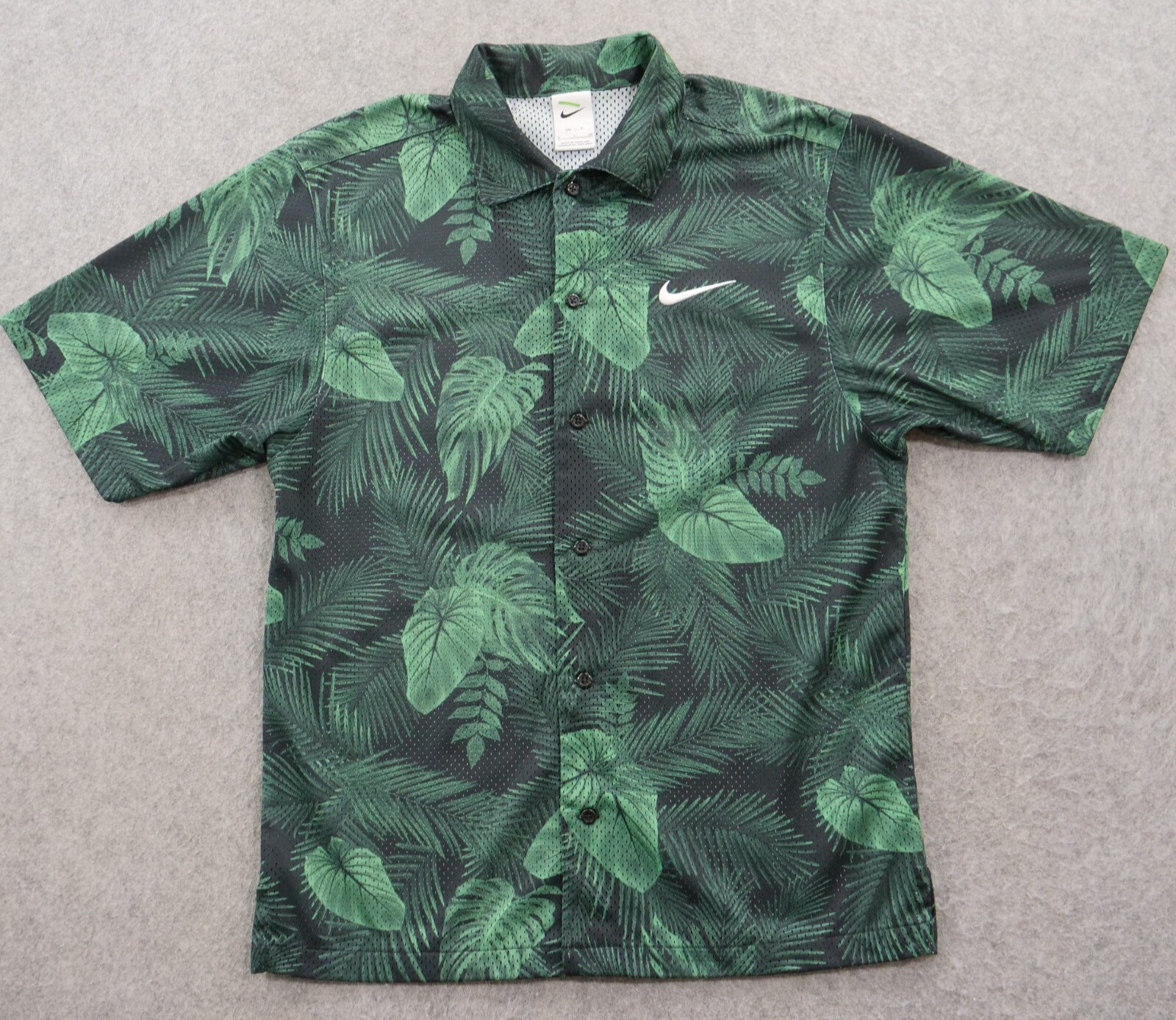 Nike Resort Shirt Mens Small Green Basketball Print AOP Mesh Short Sleeve