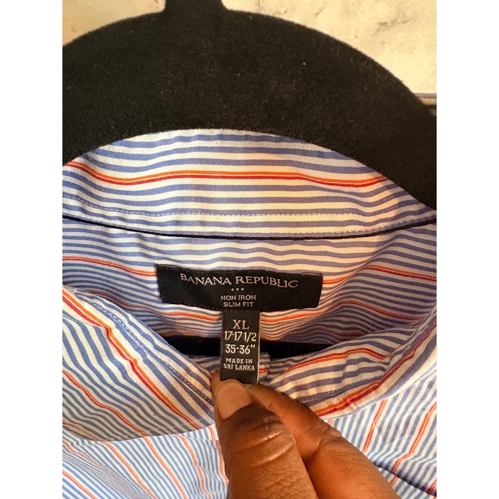 Banana Republic XL 17-17.5 Slim Fit Non-Iron Dress Shirt Blue Orange Stripe
