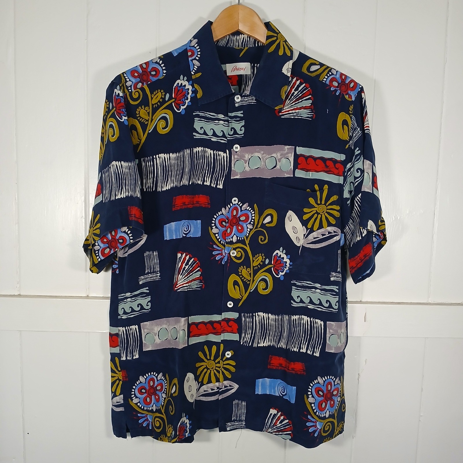Brioni Button Up Shirt Mens Medium Navy Blue Abstract Floral Rayon Made in Italy