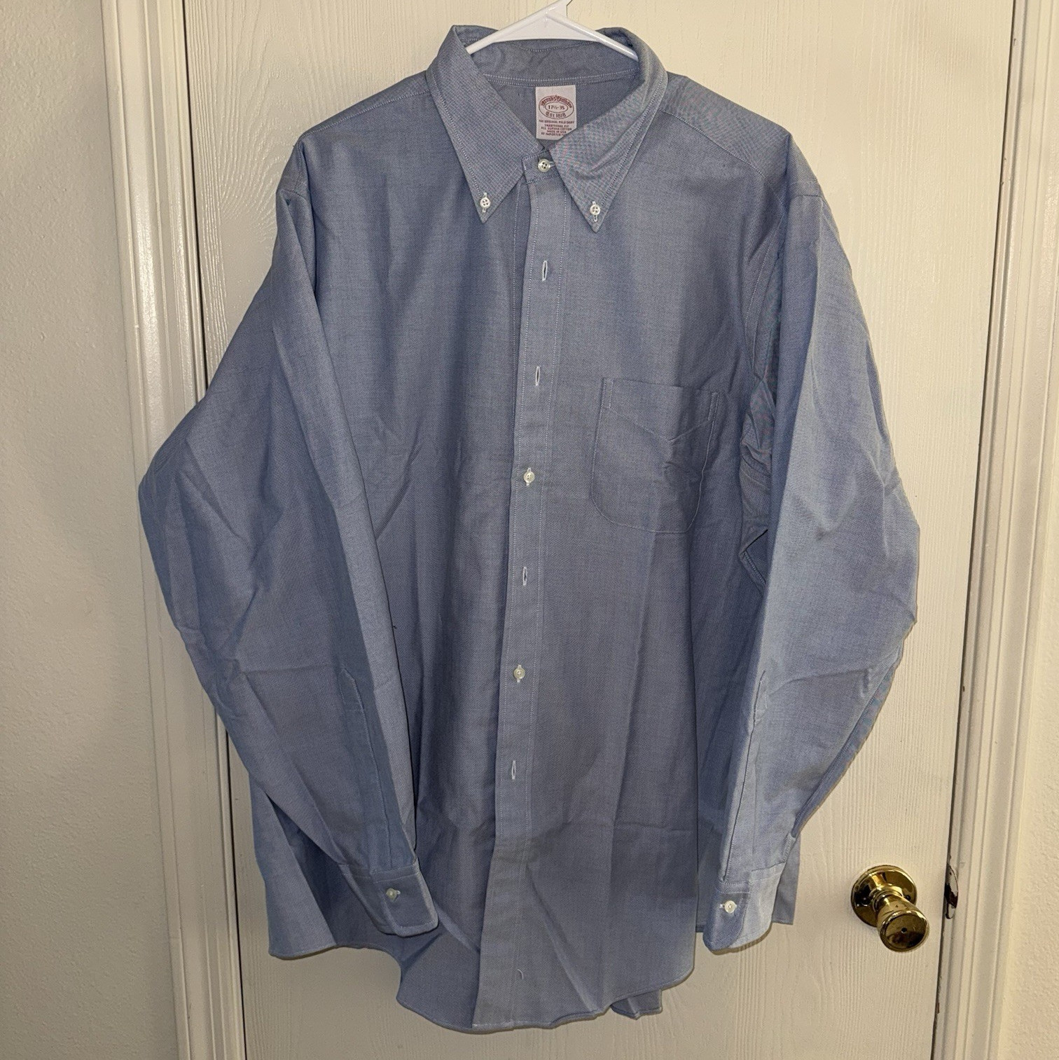 Brooks Brothers Supima Cotton Oxford Button Down 17 1/2-35 Perfect Condition
