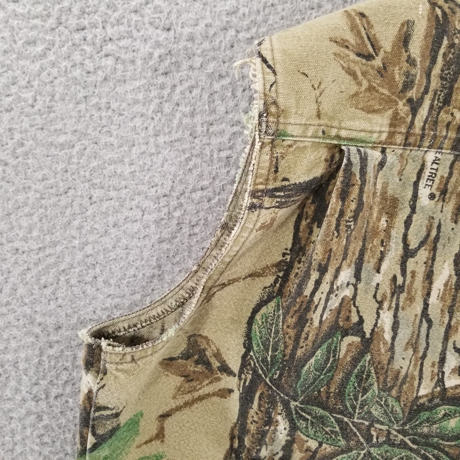 Rattlers Brand Camo Shirt Men XL Sleeveless Cutoff Realtree Greenleaf Bottomland
