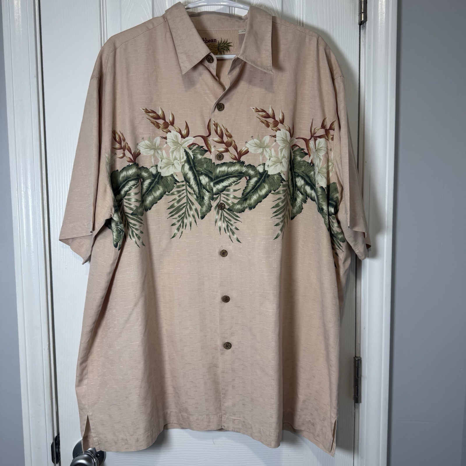 Caribbean Shirt Hawaiian Pineapple Coral Collared Button-Up Pocket Silk Men’s XL
