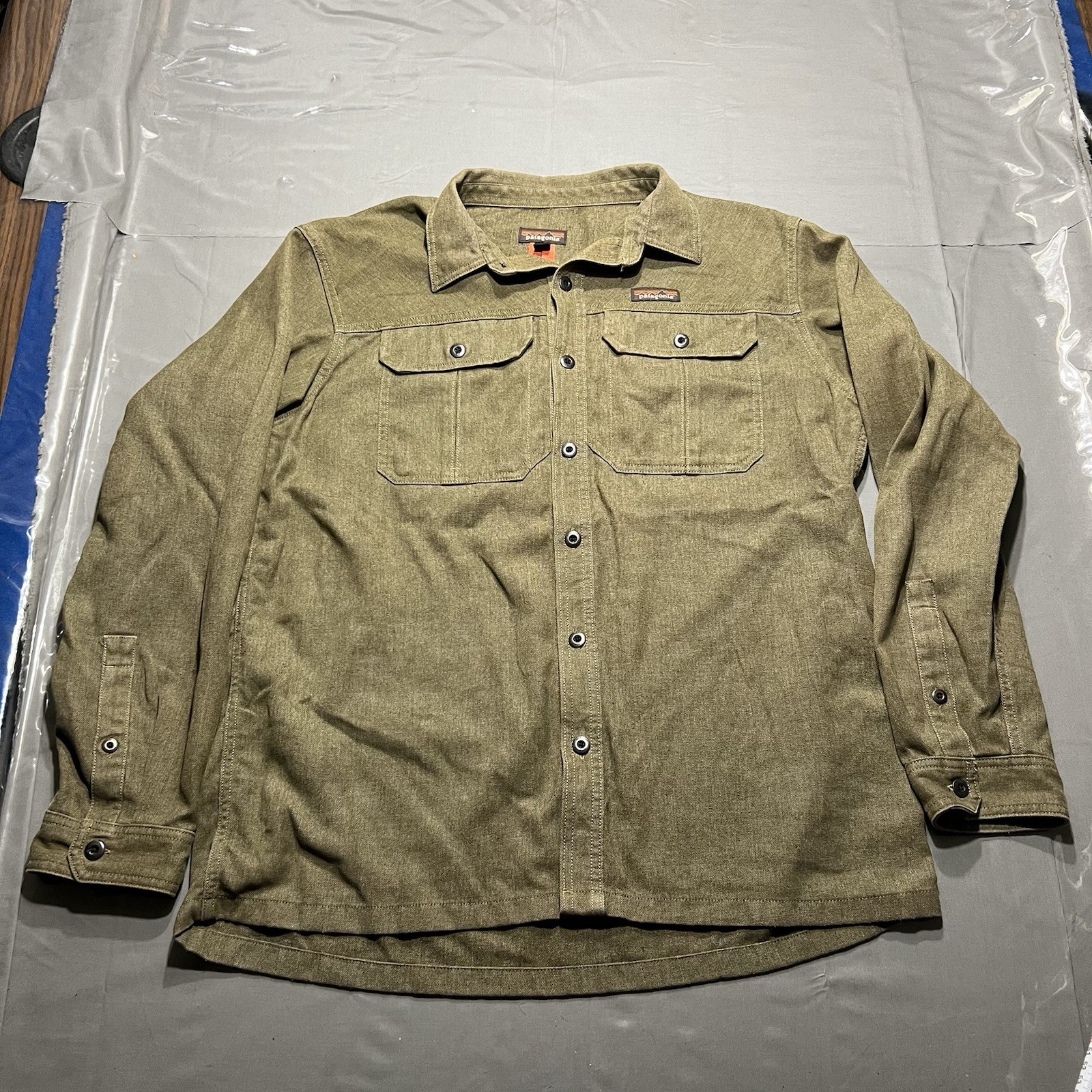 Patagonia Mens Farriers Shirt Mens L/XL Green Hemp Blend Button-Up 53320