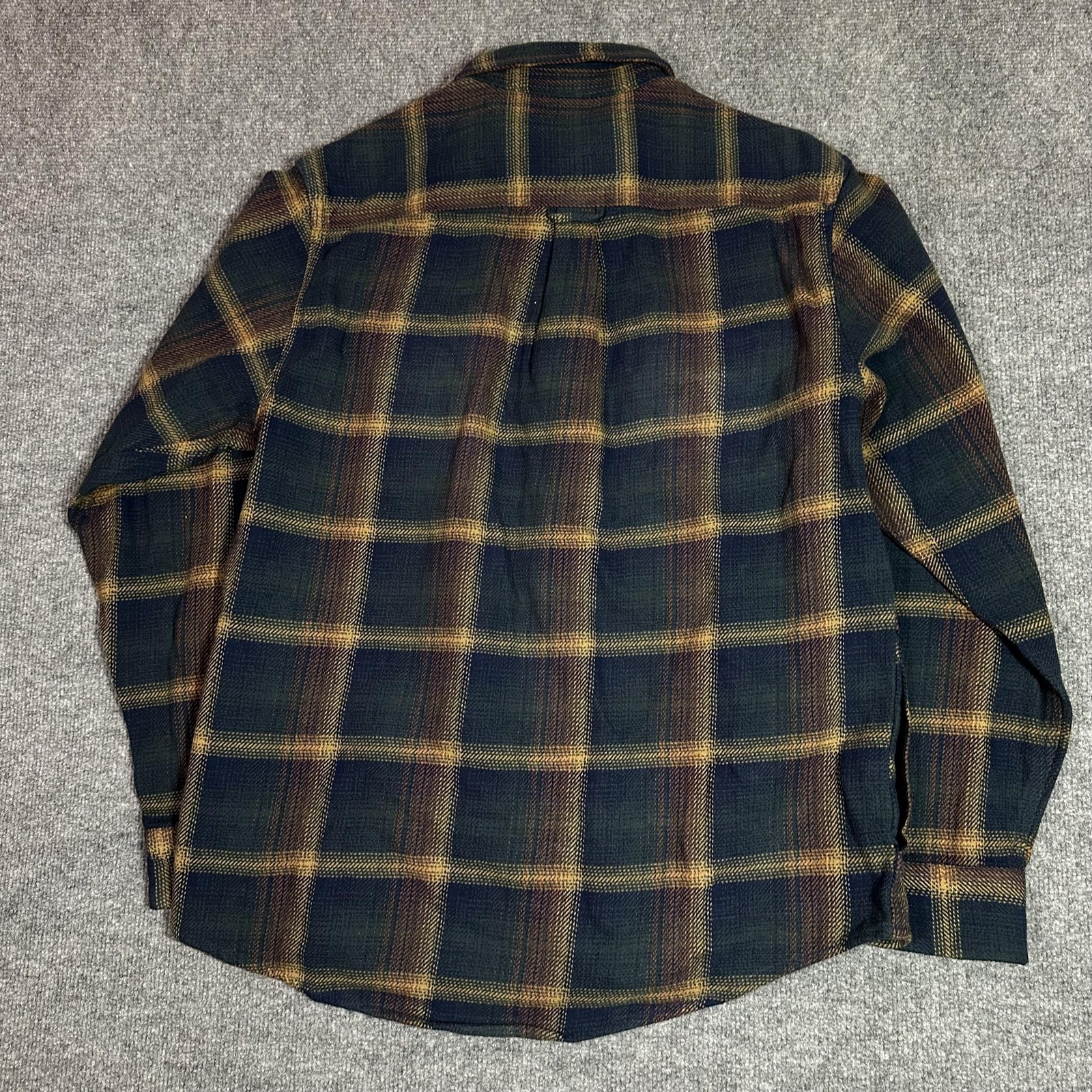Orvis Shirt Mens Medium Blue Plaid Flannel Button Front Pockets Casual
