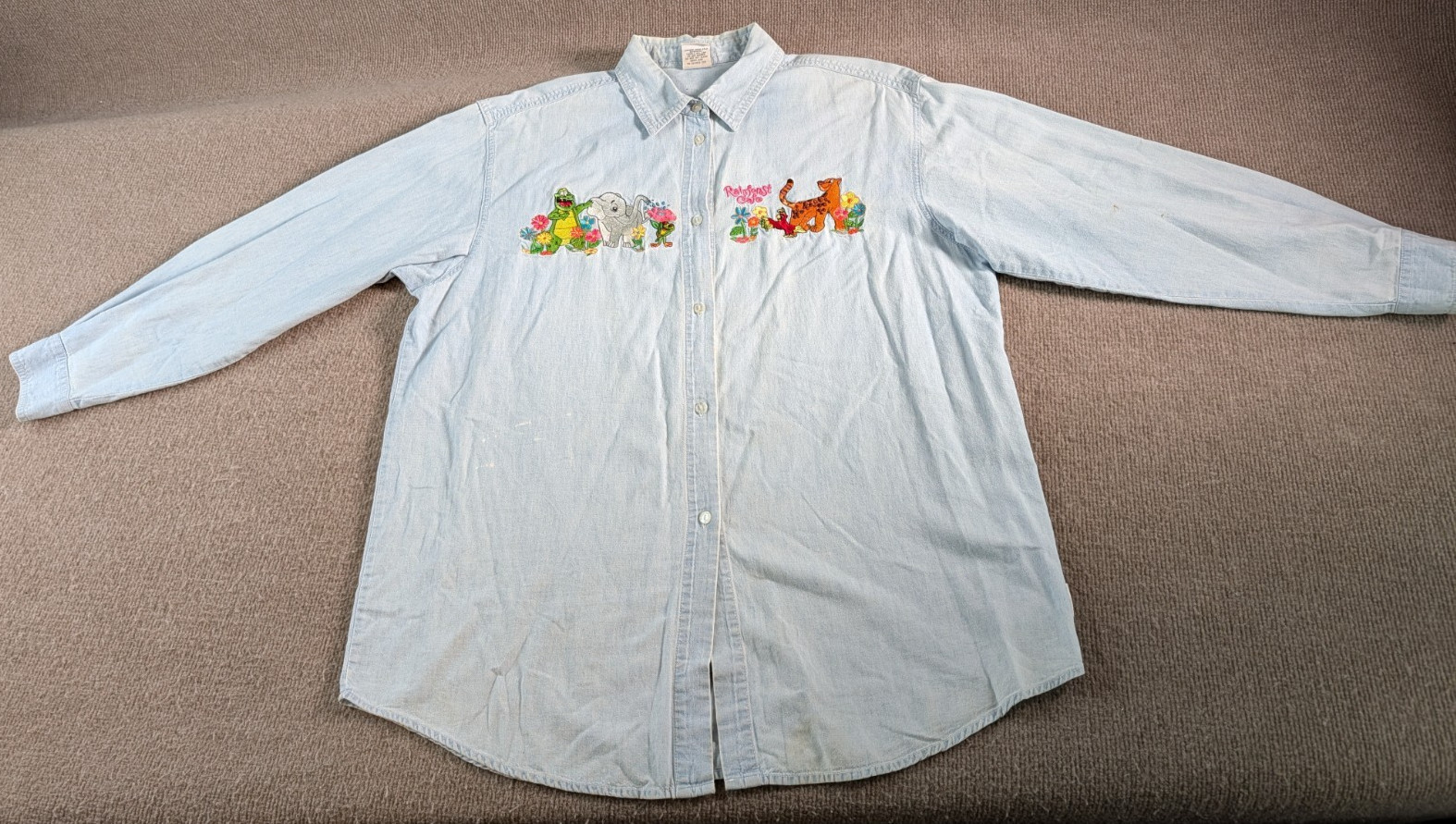 VTG Rainforest Cafe Denim Button Up Shirt Womans L Embroidered Playing Animals
